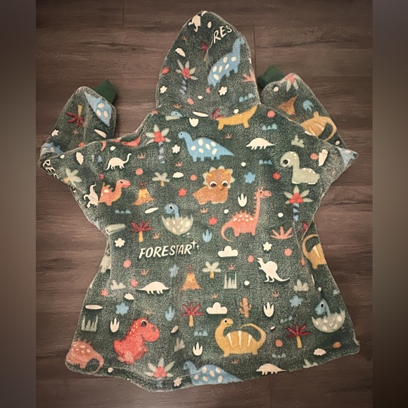 FORESTAR Dinosaur Oversized Sherpa Hoodie - Plush Fleece - Green One Size - Picture 2 of 2